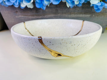 Kintsugi Bowl, Bagel Speckled Bowl, Kintsugi Pottery, Japanese Decor, Minimalist, Home Decor, Graduation, Kintsugi White Bagel Speckle Bowl